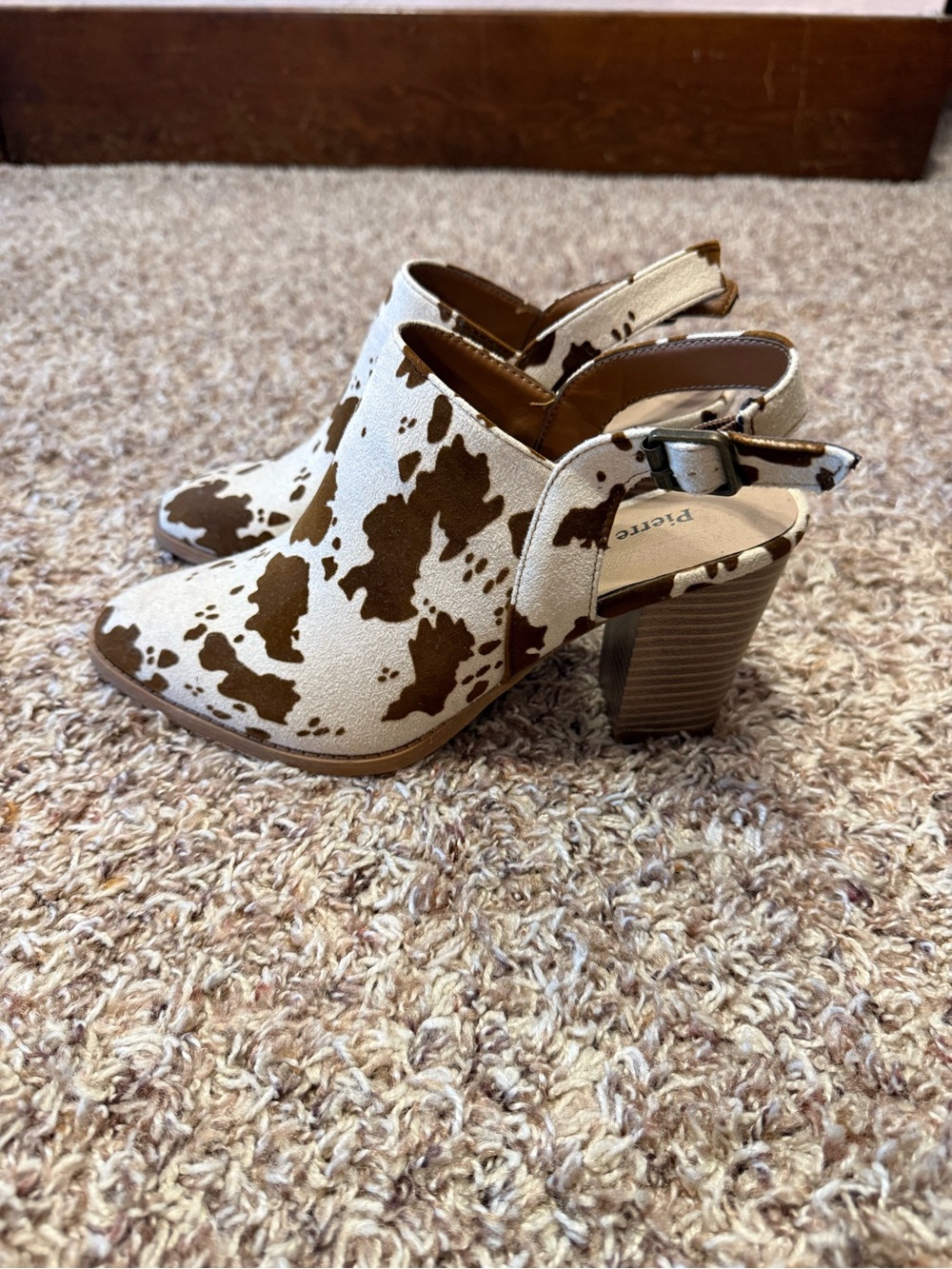 Pierre Dumas Brown and White Cow-Print Slingback Block Heel Booties